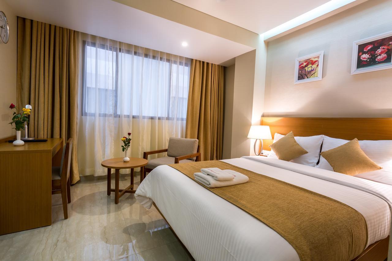 Classic Grande,A Member Of Radisson Imphal Exterior foto